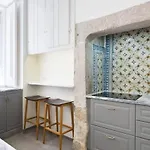 Olivier Design - Downtown - Floors 2, 3, No Lift Lizbona