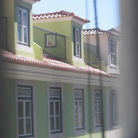 Olivier Design - Downtown - No Lift Apartament *