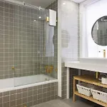 Olivier Design - Downtown - Floors 2, 3, No Lift リスボン